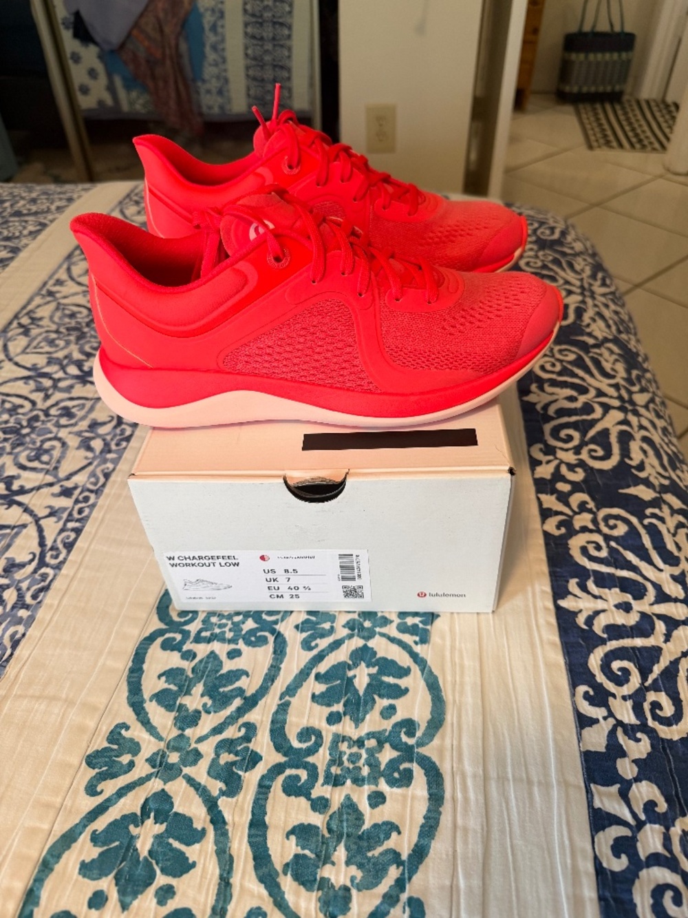 Lululemon Chargefeel Womens 8.5